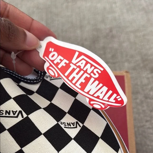 **Rare** NWT Vans stacked Checkerboard Design with original tags and box - Picture 2 of 5